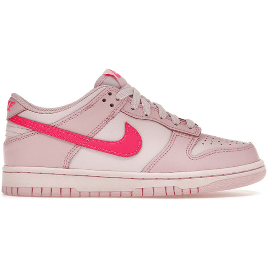 Nike Dunk Low Triple Pink